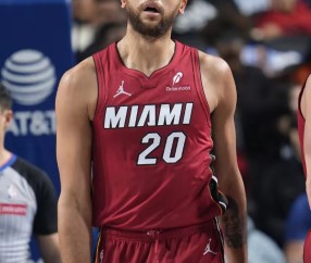 九游APP-Doinb迎来三赛季出色发挥，德国队观众热烈欢呼！